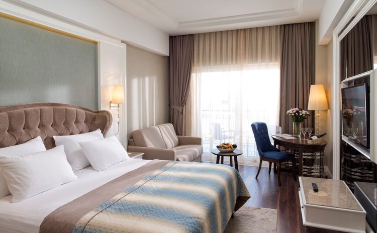 Deluxe Building Standard Room