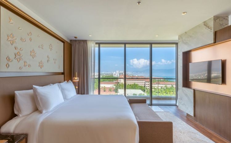 Ocean Grand Suite with Pool